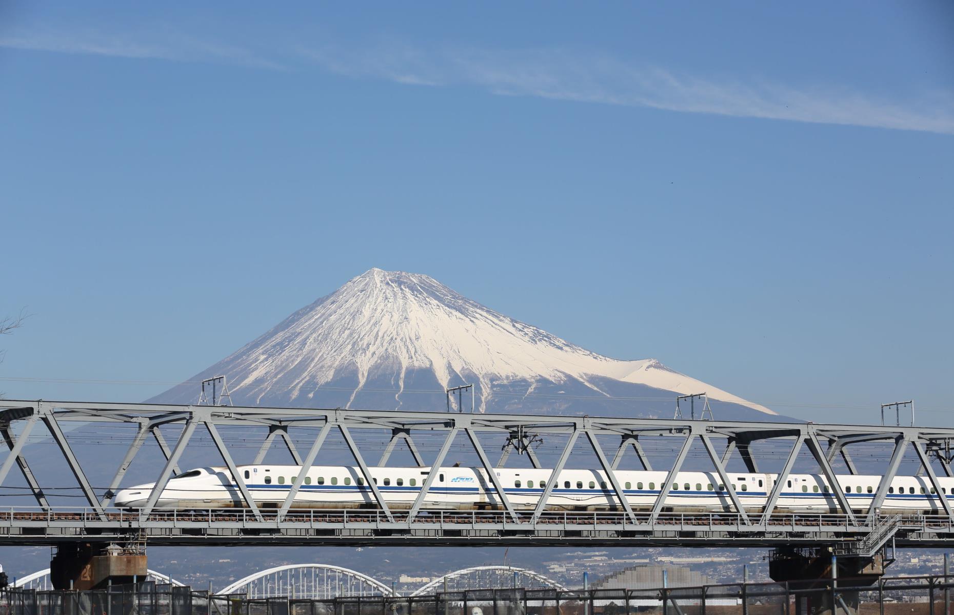 Spectacular journeys in the Land of the Rising Sun